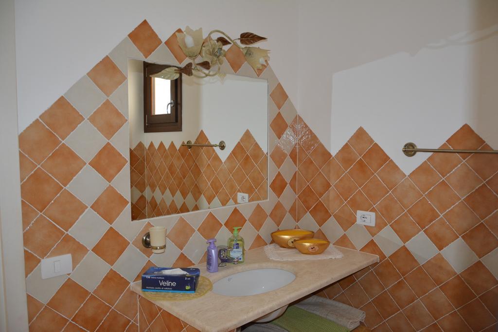 Apartamento Giardini Di Fraicu Arzachena Habitación foto